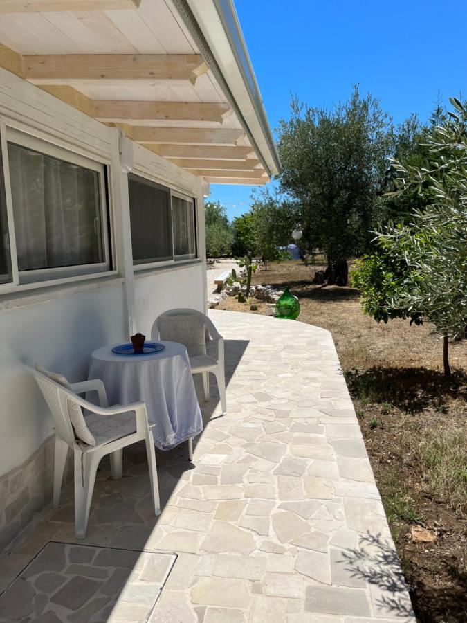 B&B Villa Mediterranee Con Parking Space Trani Kültér fotó